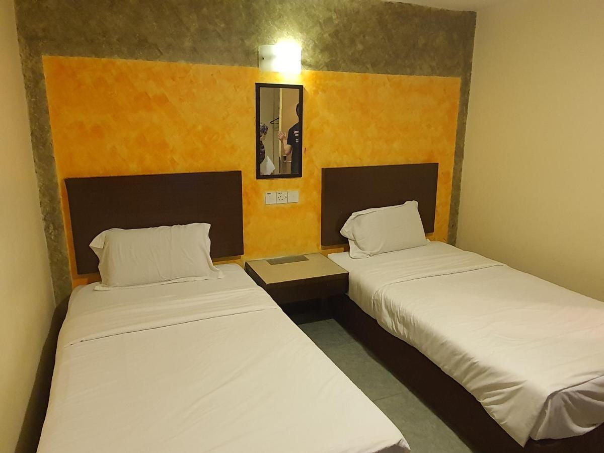 Avaria Boutique Hotel Malacca Bagian luar foto